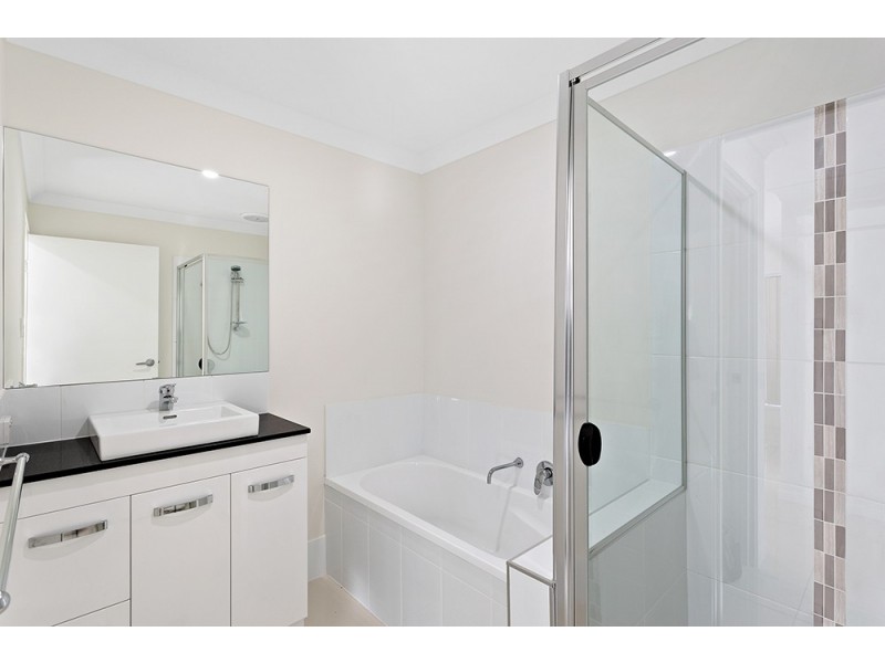 1/28 Magpie Drive, Cambooya QLD 4358