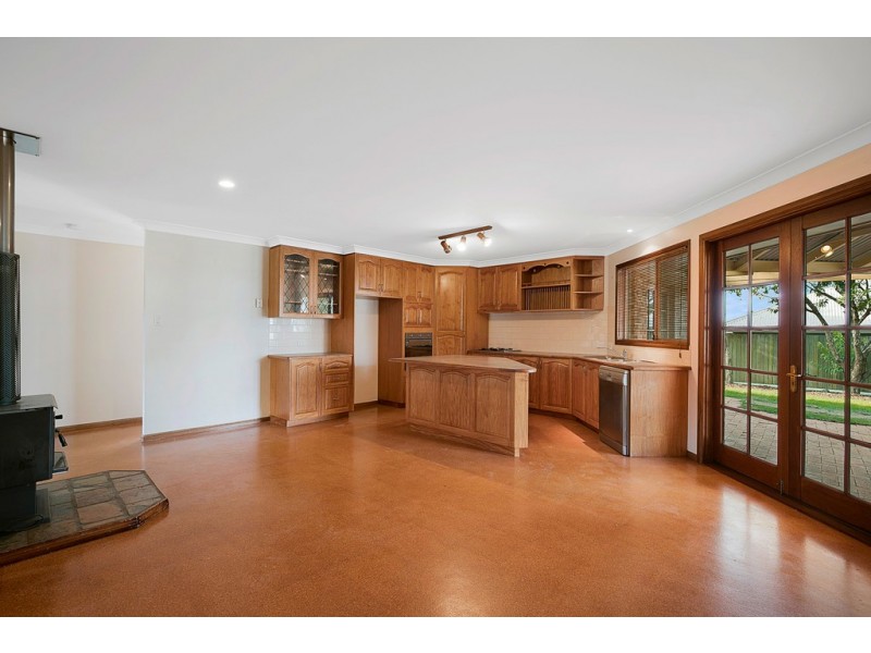 7 Kruiswijk Court, Middle Ridge QLD 4350