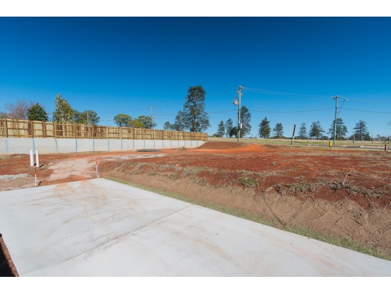 Lot 26 and 27, 158 Stenner Street, Middle Ridge QLD 4350