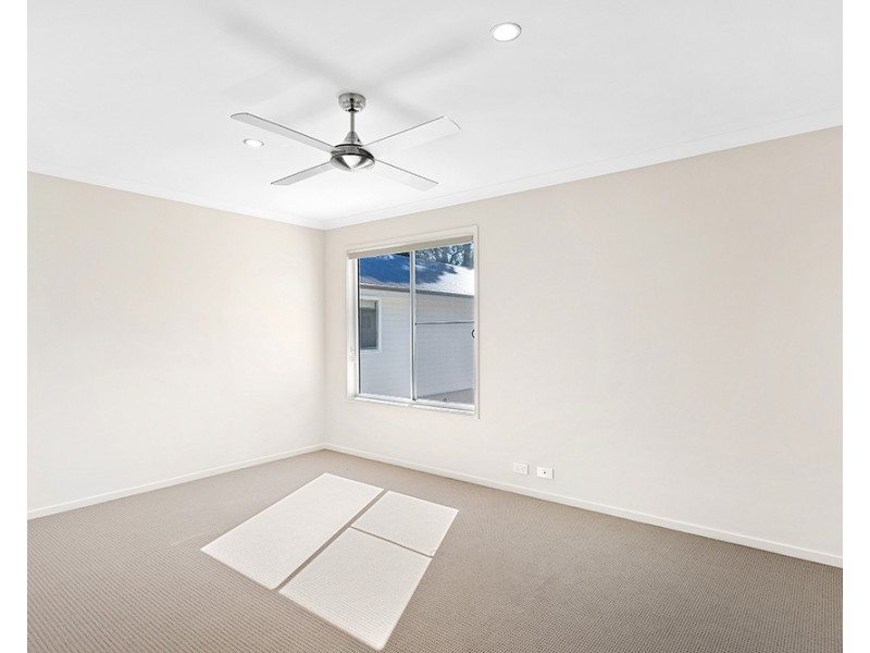 Unit 2/18 Victory Street, Newtown QLD 4350