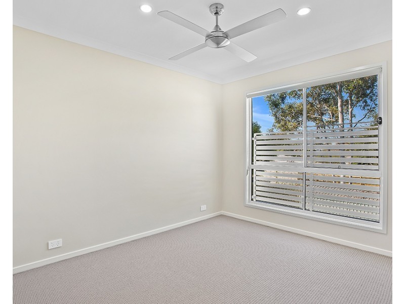 Unit 2/18 Victory Street, Newtown QLD 4350