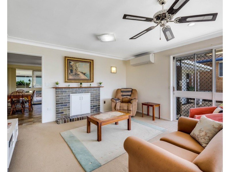 24 Corriedale Crescent, Harristown QLD 4350