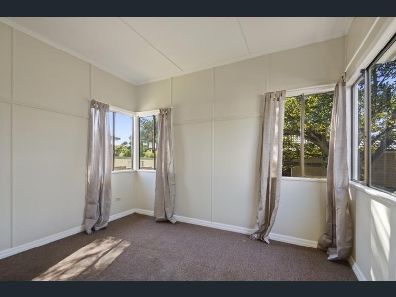15 Ramsay Street, South Toowoomba QLD 4350