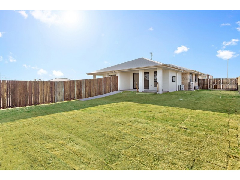 2/14 Hannaford Crescent, Wyreema QLD 4352