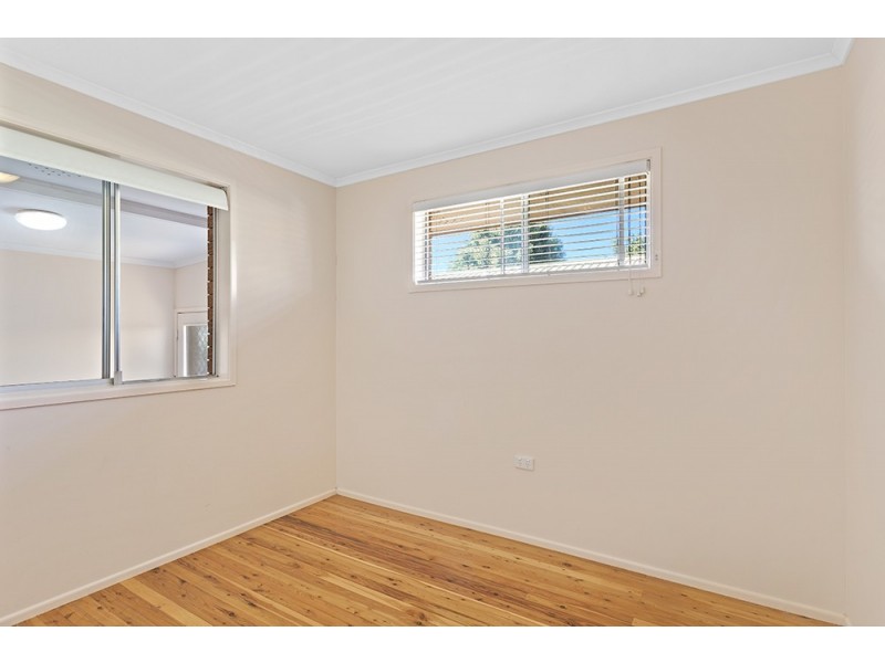 47 Debra Street, Centenary Heights QLD 4350