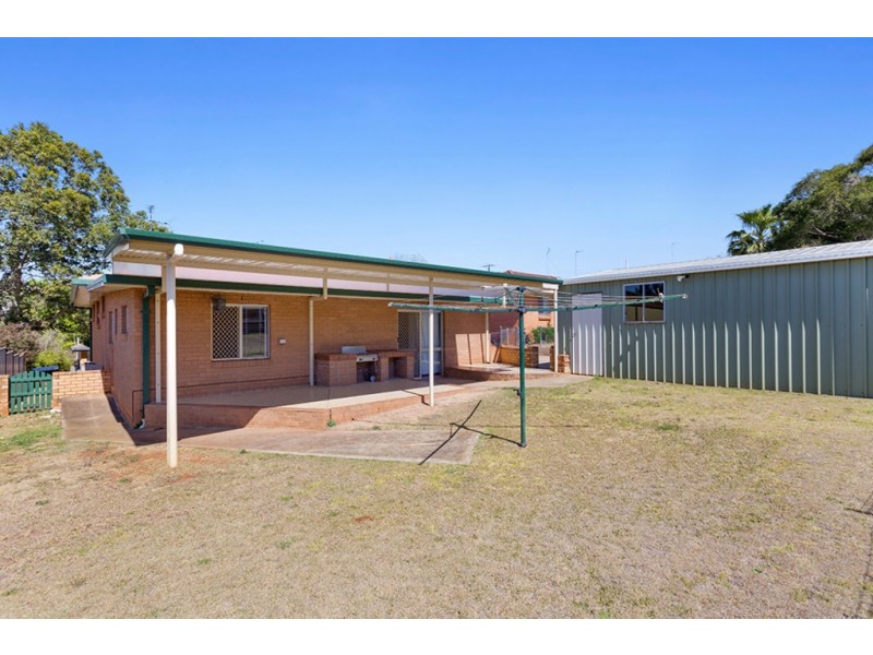 47 Debra Street, Centenary Heights QLD 4350