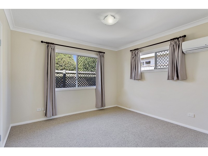 115 Long Street, South Toowoomba QLD 4350