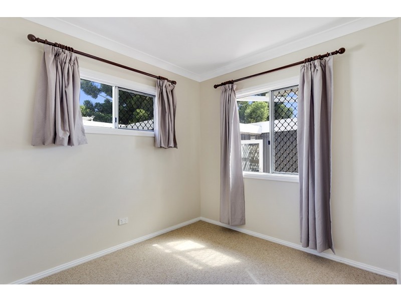 115 Long Street, South Toowoomba QLD 4350