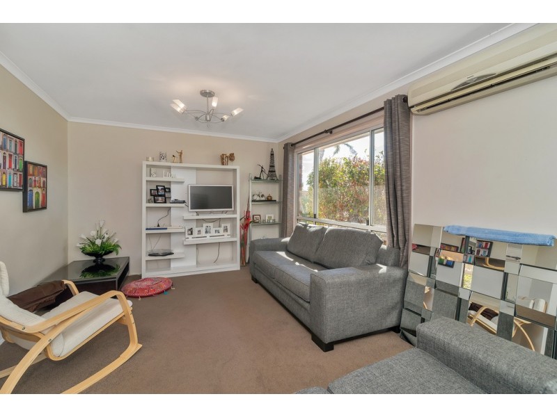 8 Jade Close, Darling Heights QLD 4350