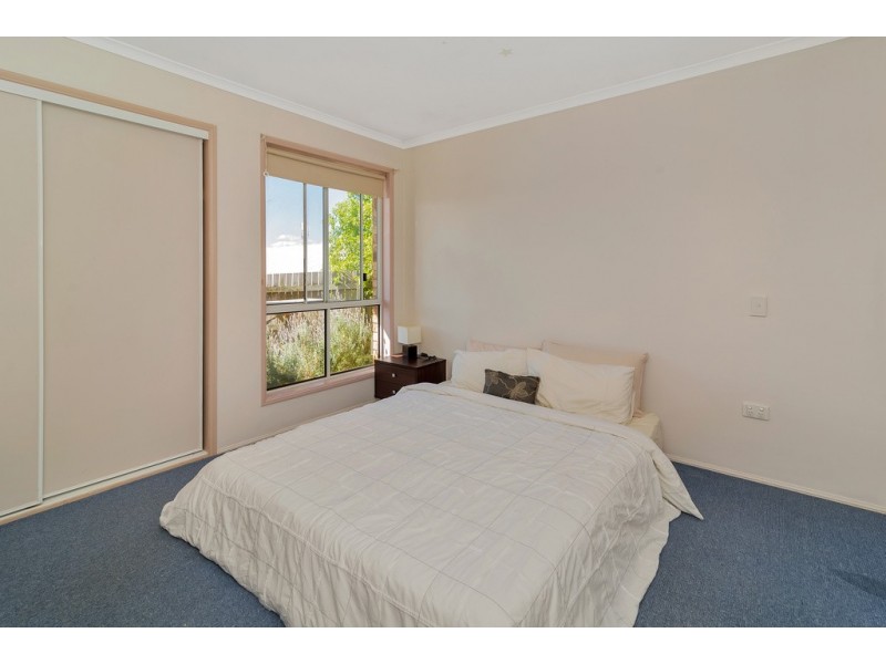 8 Jade Close, Darling Heights QLD 4350