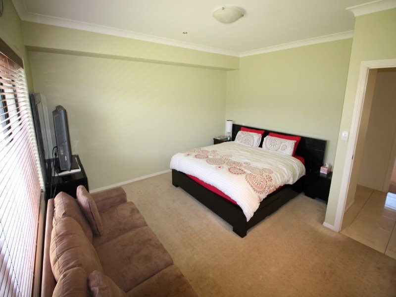 3 Willowburn Drive, Rockville QLD 4350