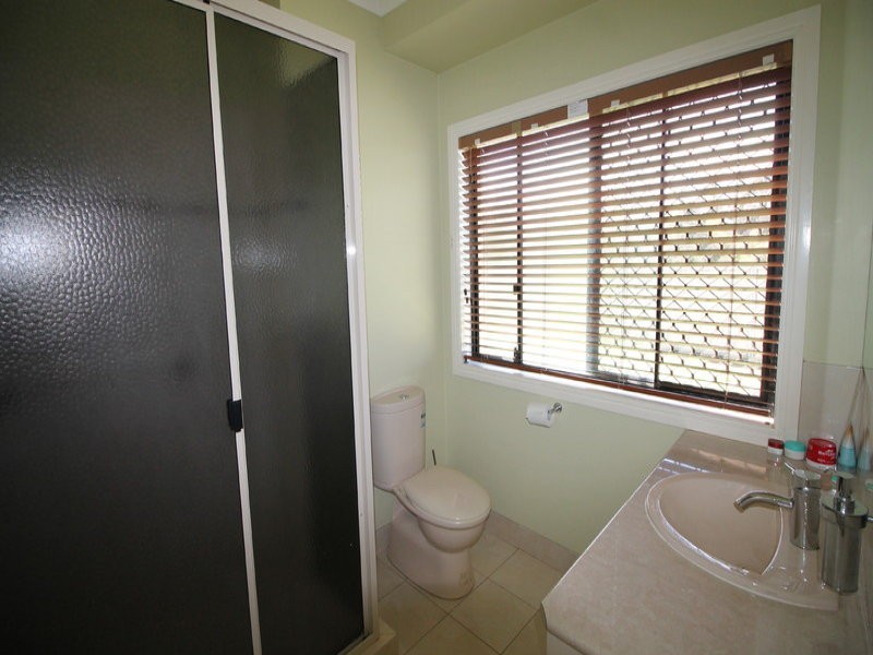 3 Willowburn Drive, Rockville QLD 4350