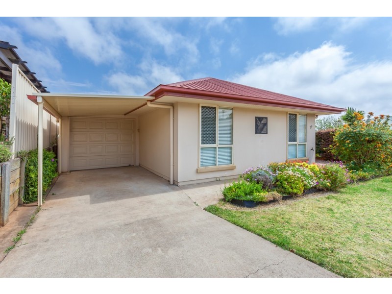 Unit 79/303 Spring Street, Kearneys Spring QLD 4350