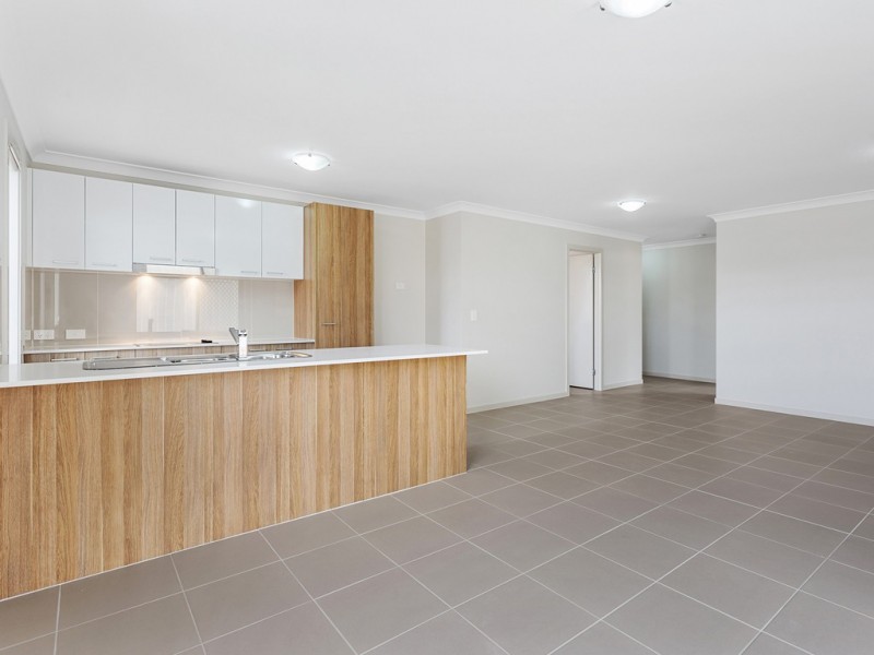 2/3 Minnett Street, Glenvale QLD 4350