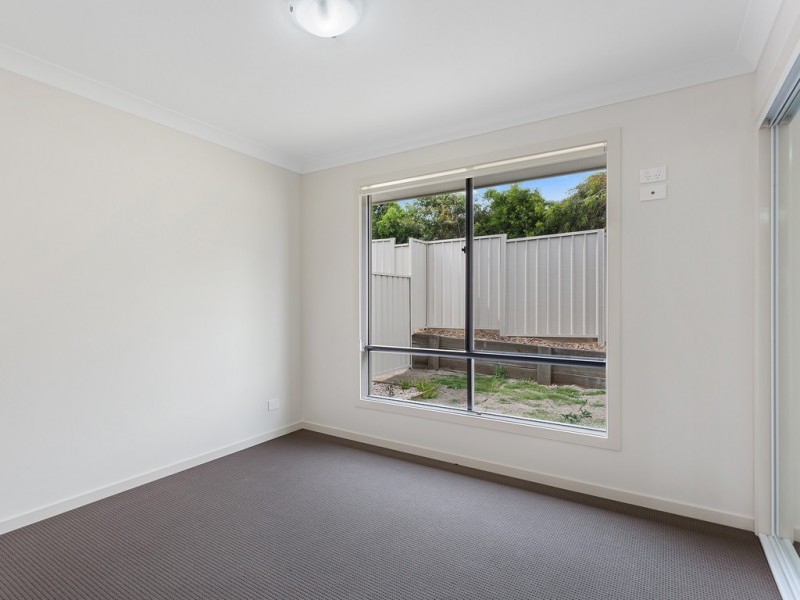 2/3 Minnett Street, Glenvale QLD 4350