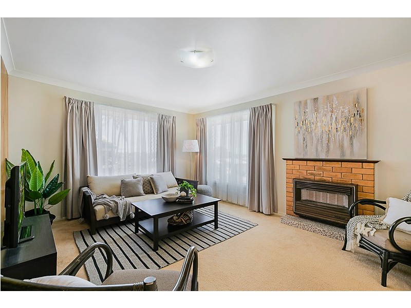 7 Schloss Street, Centenary Heights QLD 4350