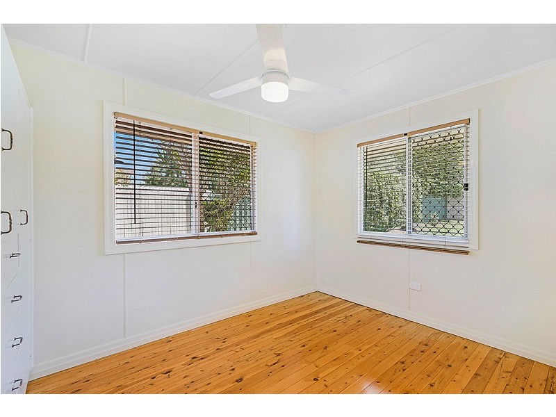 7 Schloss Street, Centenary Heights QLD 4350