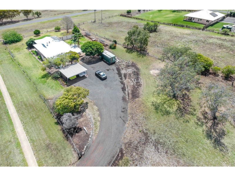 26 King Street, Kingsthorpe QLD 4400
