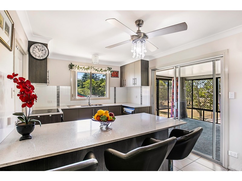 155 Stephen Street, Harristown QLD 4350