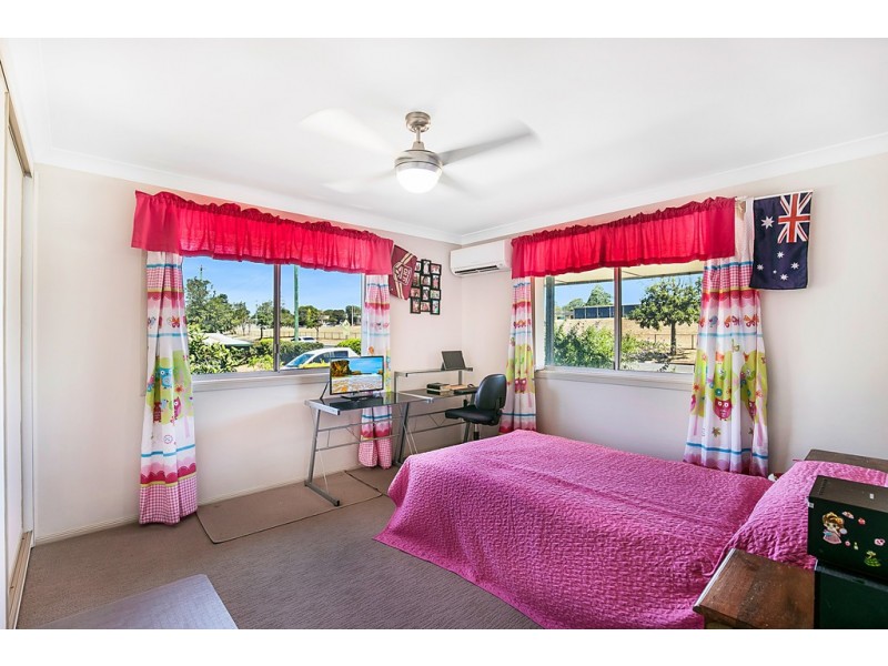 155 Stephen Street, Harristown QLD 4350