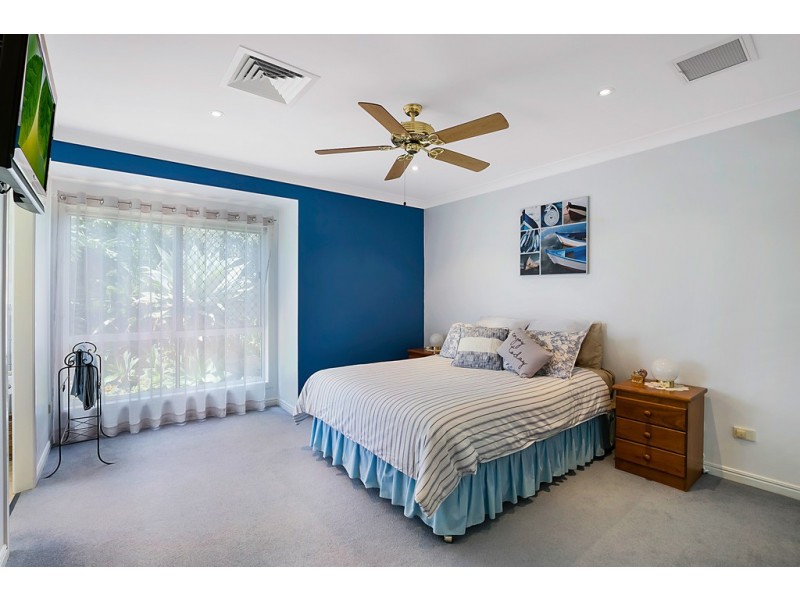 3 Lincoln Close, Middle Ridge QLD 4350