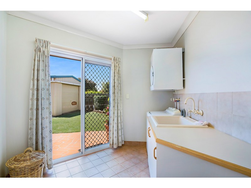 3 Lincoln Close, Middle Ridge QLD 4350