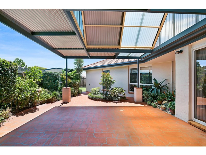 3 Lincoln Close, Middle Ridge QLD 4350