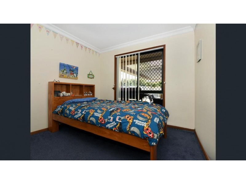 12 Kauri Street, Kearneys Spring QLD 4350