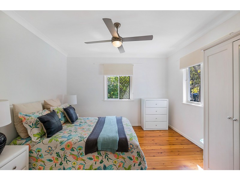 2/106 Taylor Street, Newtown QLD 4350