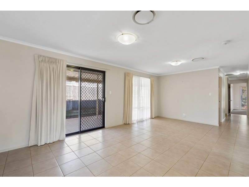 540 Hume Street, Middle Ridge QLD 4350