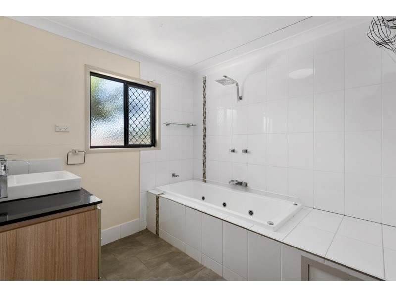 57 Wyalla Street, Newtown QLD 4350