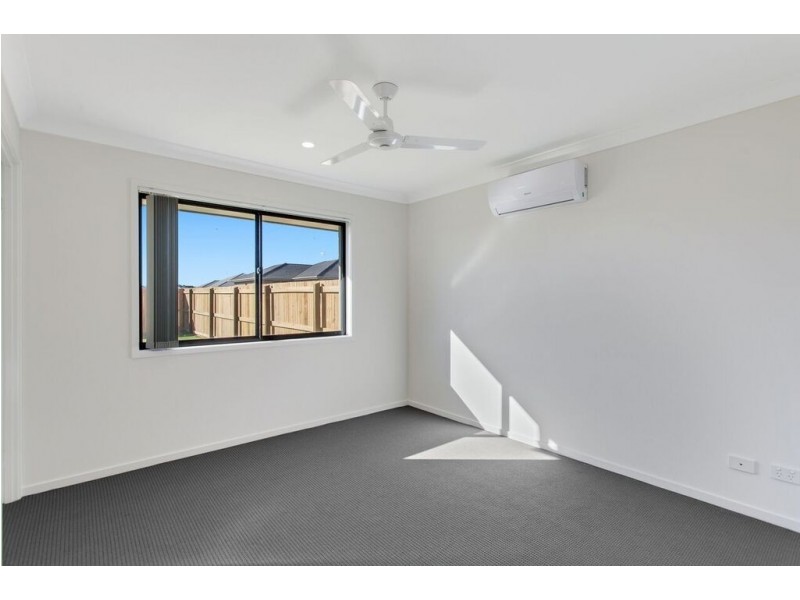 1/27 Harrow Street, Cambooya QLD 4358