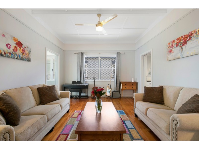 14 Leonard Street, East Toowoomba QLD 4350