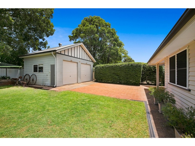 14 Leonard Street, East Toowoomba QLD 4350