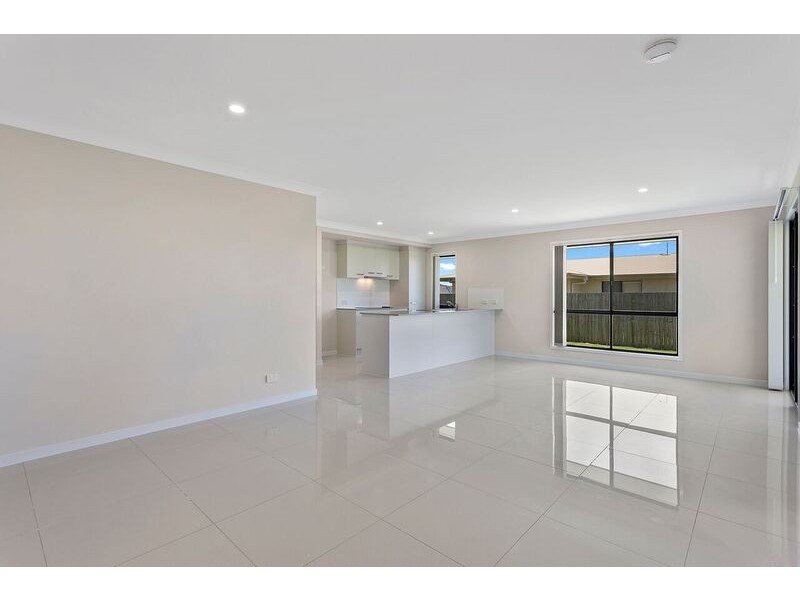 1/24 Magpie Drive, Cambooya QLD 4358