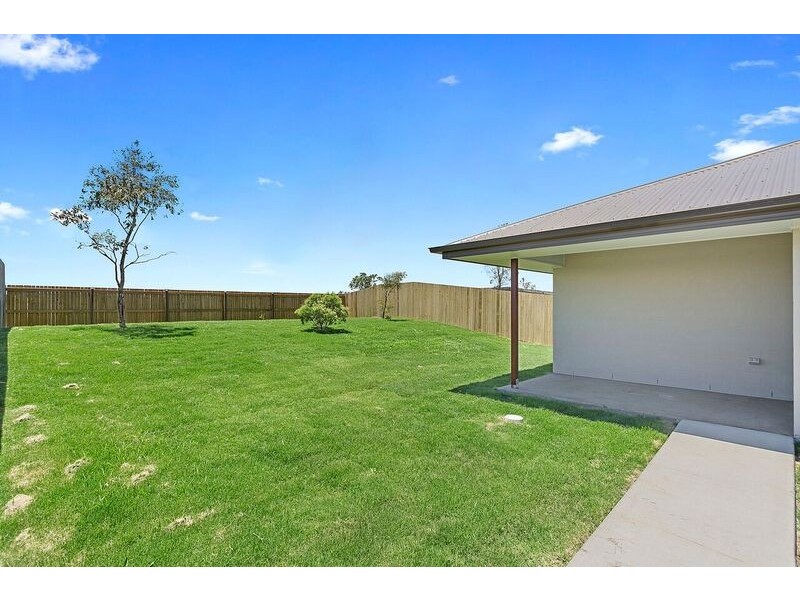 1/24 Magpie Drive, Cambooya QLD 4358