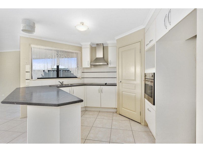 19 Jacquelyn Court, Oakey QLD 4401