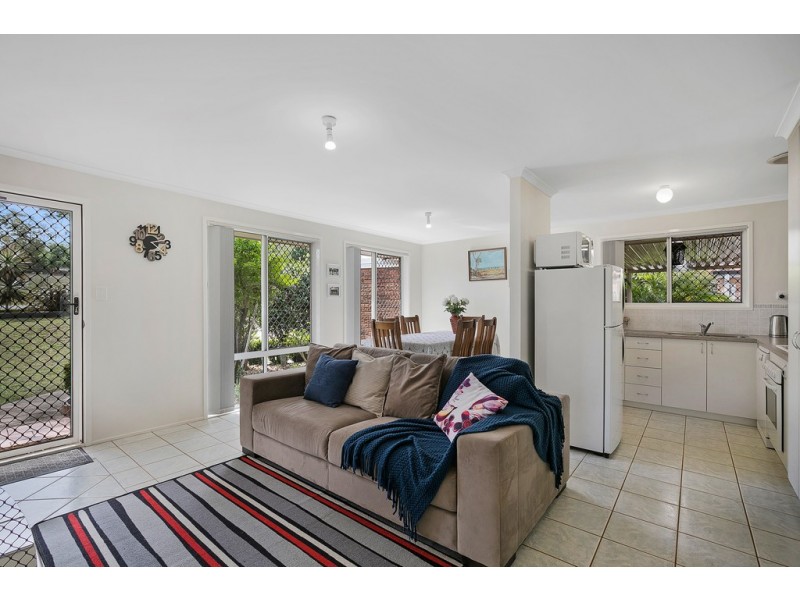 17 Fair Street, Rockville QLD 4350