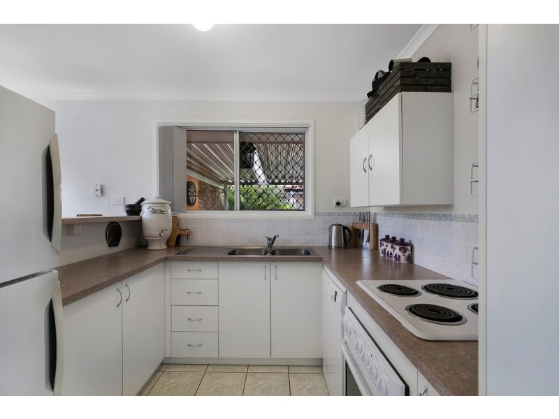 17 Fair Street, Rockville QLD 4350