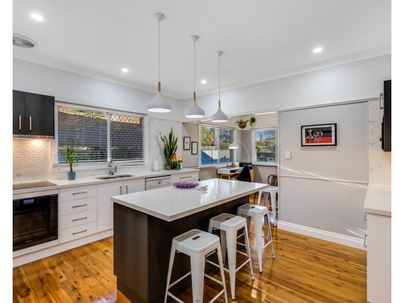 9 Phyllis Street, Harristown QLD 4350