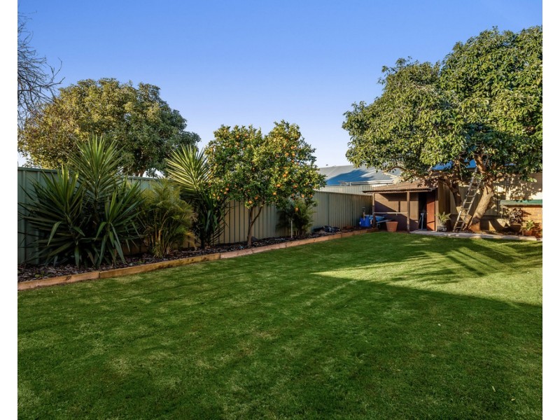 9 Phyllis Street, Harristown QLD 4350