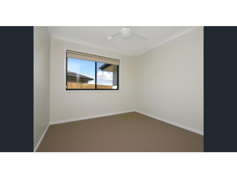 2/79 Sanctuary Drive, Cranley QLD 4350