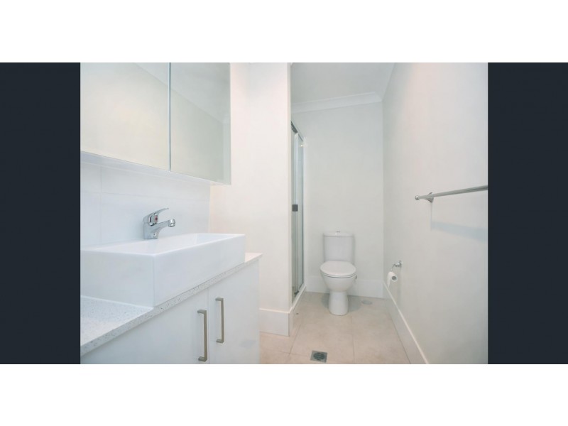 2/79 Sanctuary Drive, Cranley QLD 4350