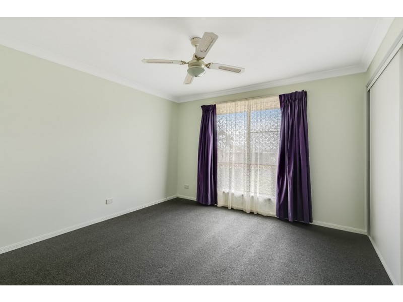 32 Cherokee Drive, Wilsonton QLD 4350