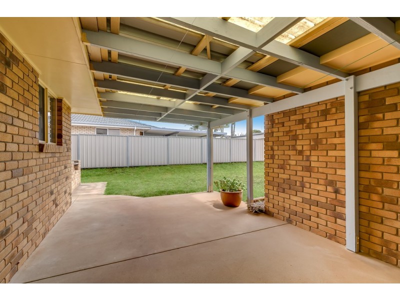 32 Cherokee Drive, Wilsonton QLD 4350