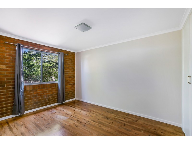 Unit 2/12 Gunn Street, Kearneys Spring QLD 4350