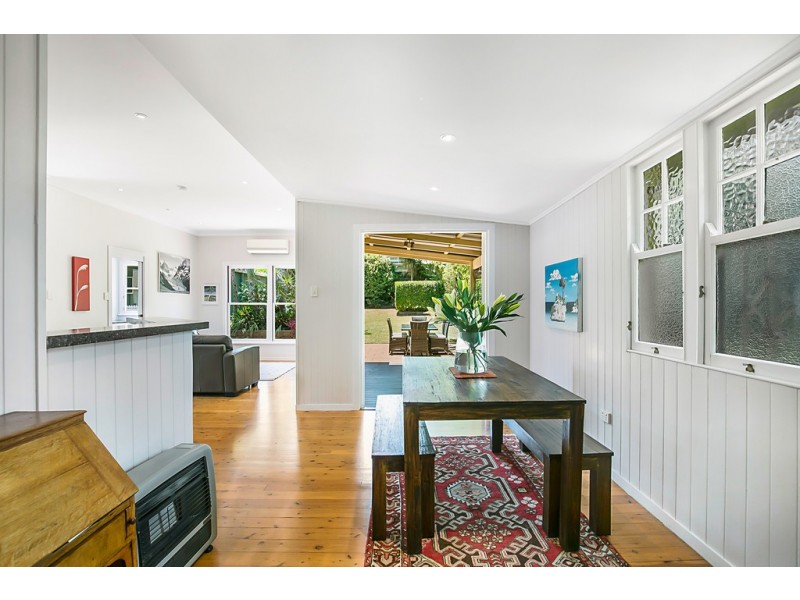 3 Rhyde Street, Mount Lofty QLD 4350