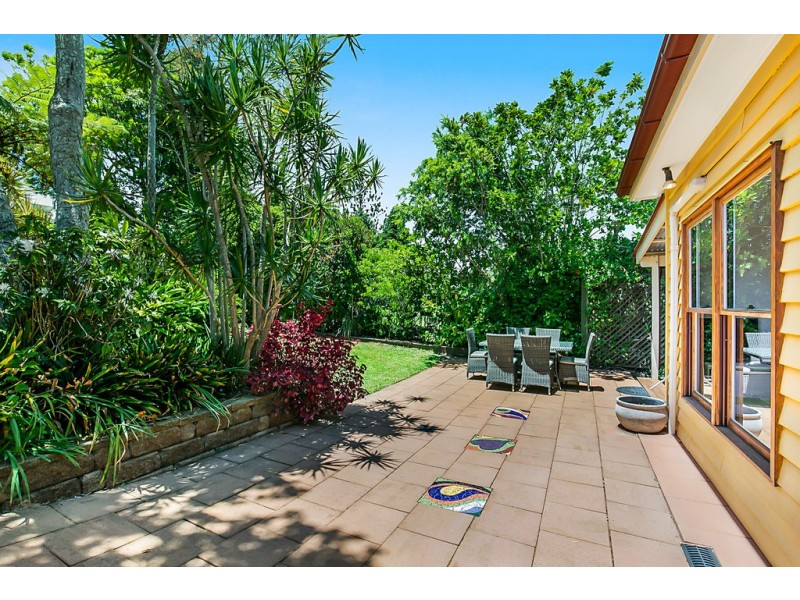 3 Rhyde Street, Mount Lofty QLD 4350