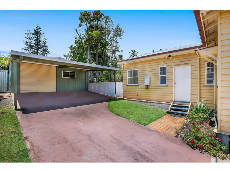 3 Rhyde Street, Mount Lofty QLD 4350