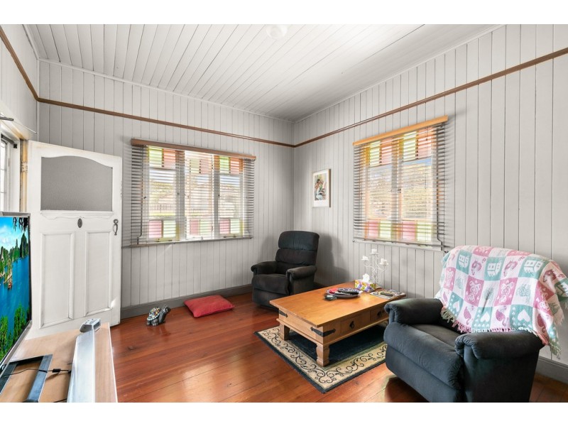 7 O’Quinn Street, Harristown QLD 4350